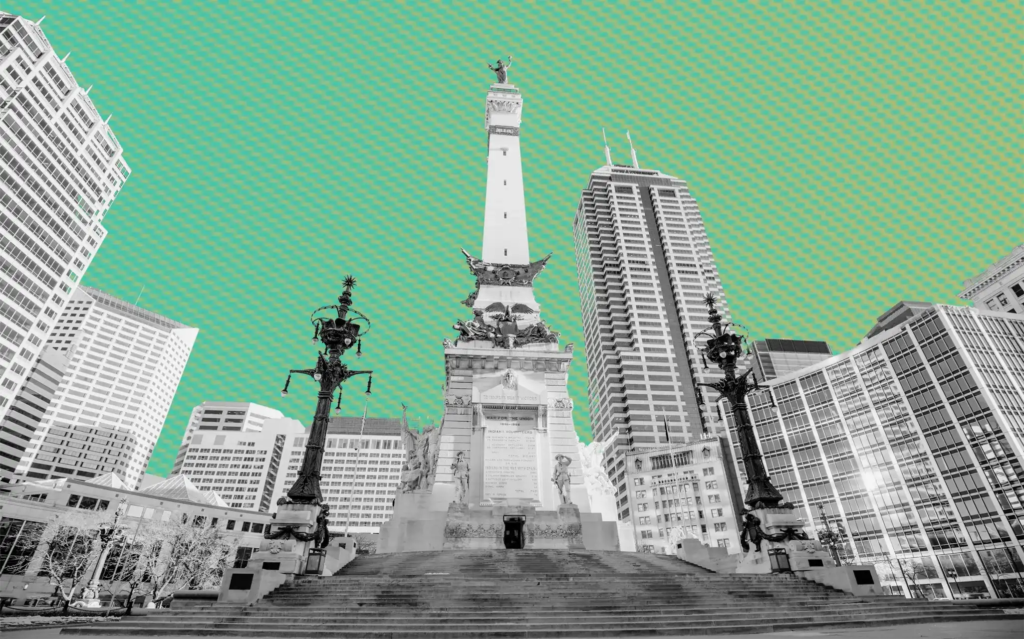 Sales consultant around the Indianapolis Monument Circle